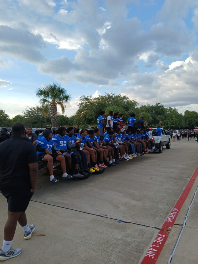 SHADOW CREEK HS PARADE PICS